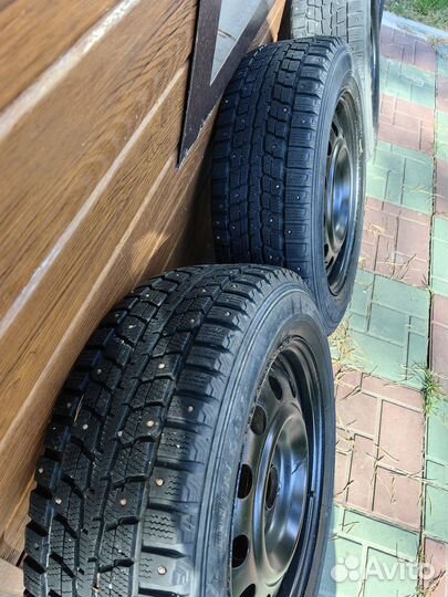 Dunlop SP Winter Ice 07 185/65 R15