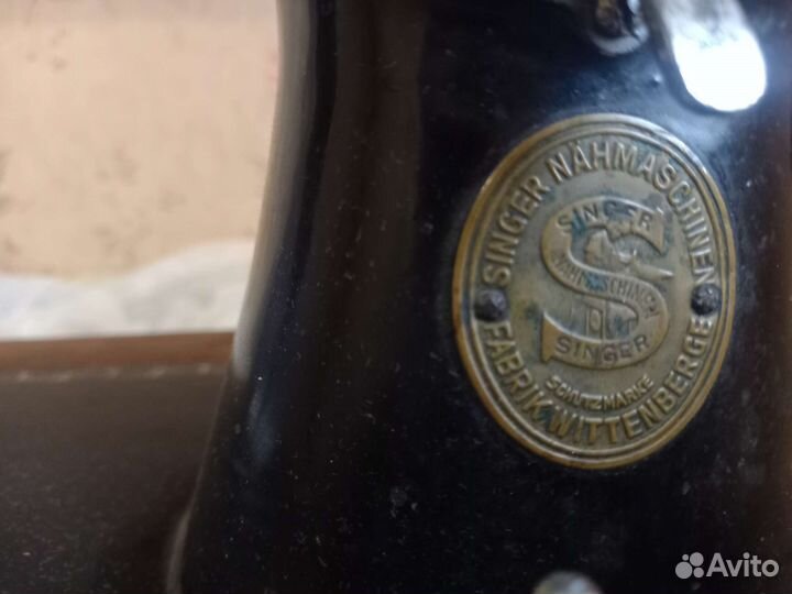 Швейная машинка Зингер ручная