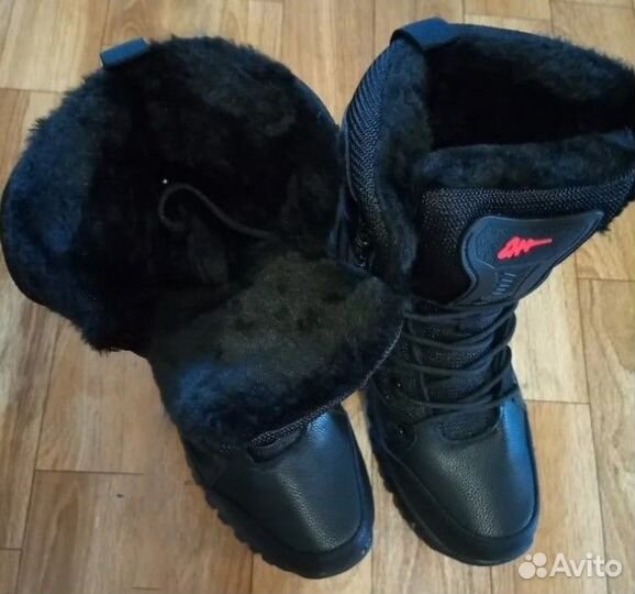 Ботинки зимние новые