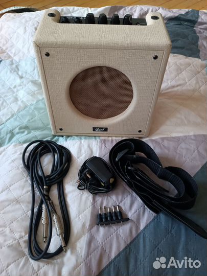 Cort A-mini комбоусилитель для электроакустики