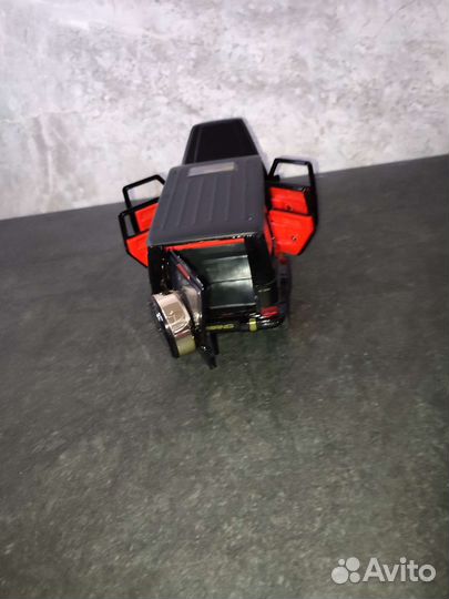 Модельки автомобилей