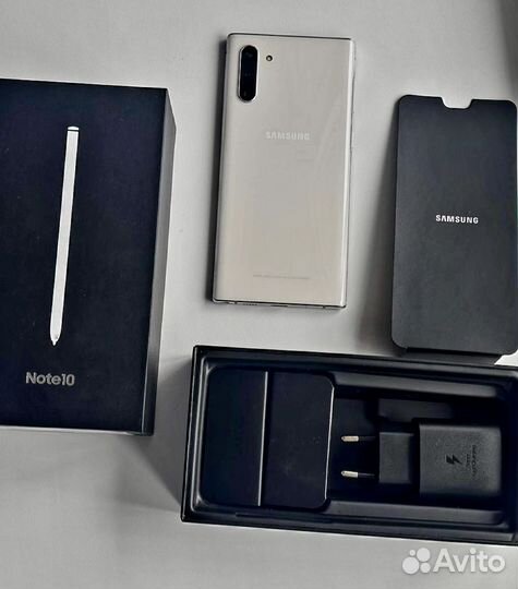 Samsung Galaxy Note 10, 8/256 ГБ
