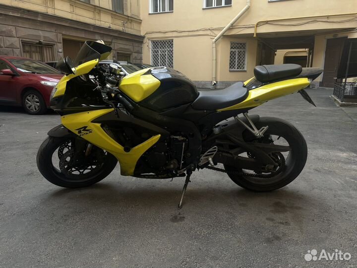 Suzuki GSX-R 750 k6