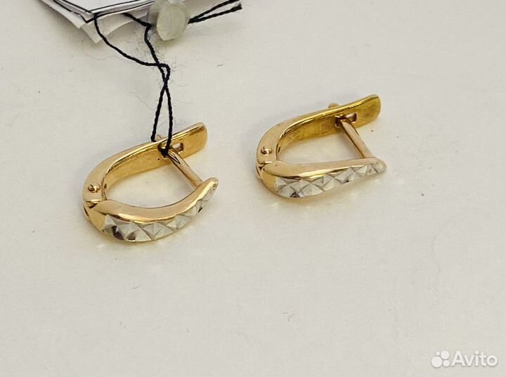 Золотые серьги