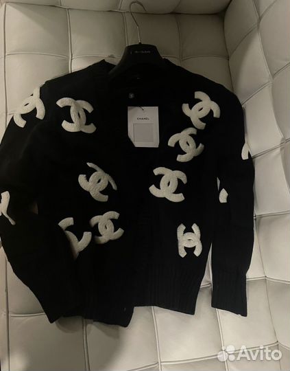 Кардиганы Chanel новый