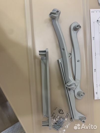 Крепление для сушилки посуды в шкаф и поддон