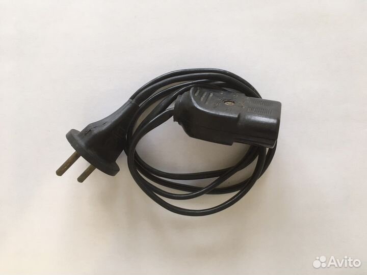 Шнур для техники социалистического времени