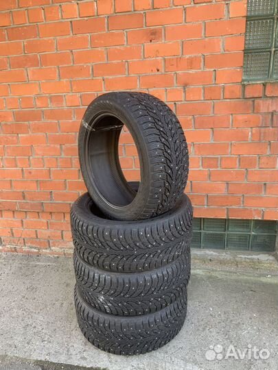 Nokian Tyres Hakkapeliitta 9 SUV 275/45 R20 110T