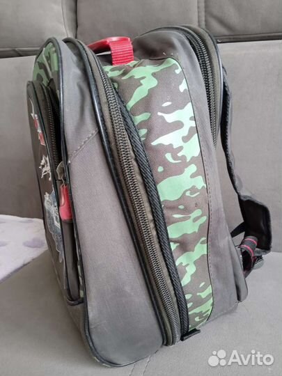 Школьный рюкзак