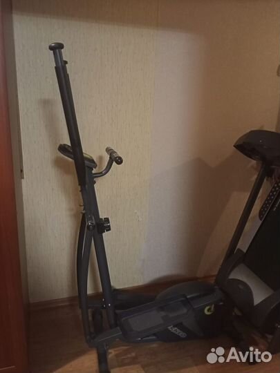 Эллиптический тренажер