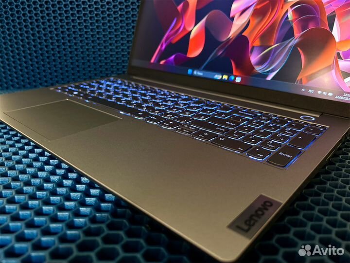 Lenovo ThinkBook i3-1115G4 RAM8GB SSD256GB