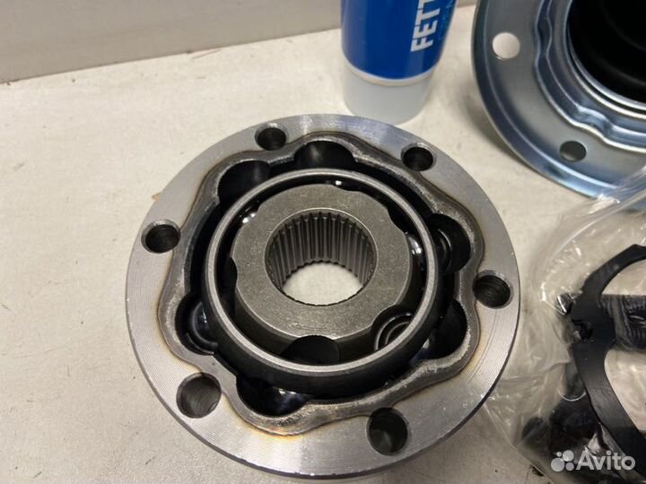 Шрус внутренний Volkswagen Passat B5 2000-2005