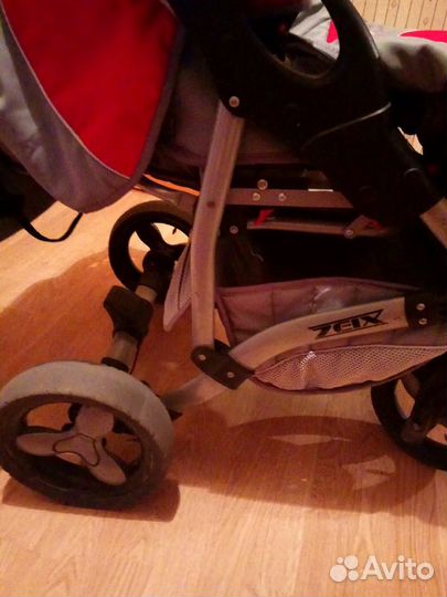 Детская коляска