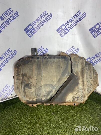 Бензобак Mitsubishi Lancer 9 седан 1.6 4G18 2004