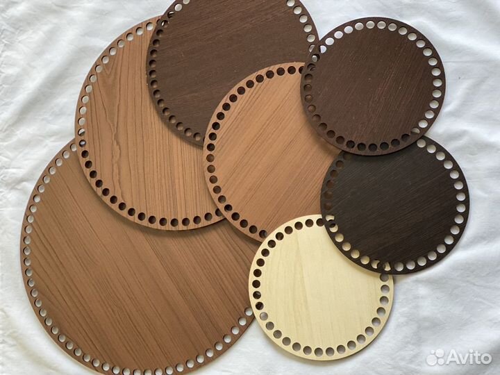 Деревянные донышки для корзин, основа для венков