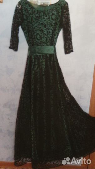 Вечернее платье