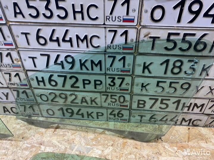 Стекло двери Peugeot 206 хетчбэк 1.4 2001