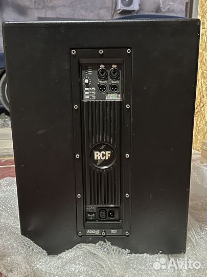 RCF 905 Активный сабвуфер