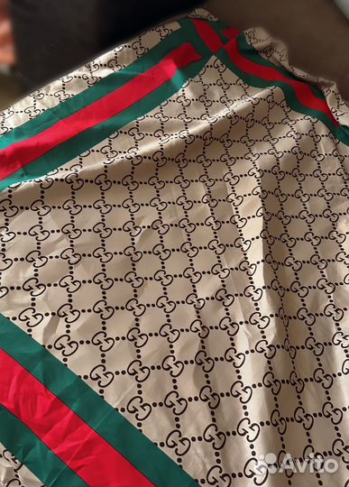 Палантин gucci