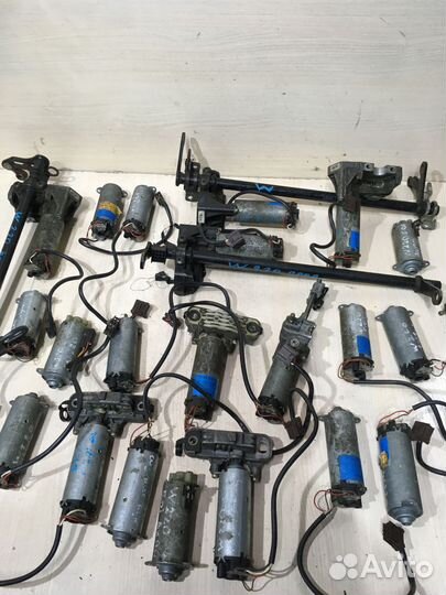 Моторчик регулировки сидения Мерседес W220