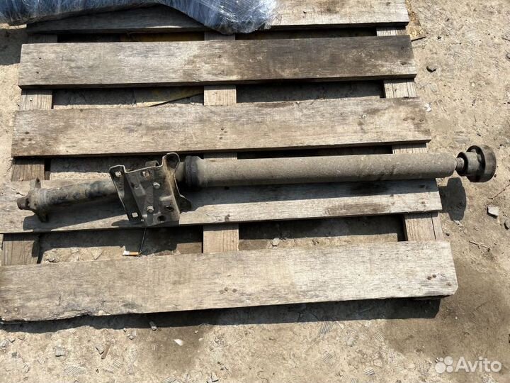 Вал карданный задний Volkswagen Touareg