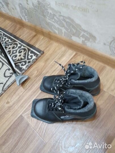 Лыжи беговые с ботинками