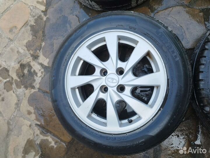 Viatti Strada Asimmetrico V-130 195/65 R15