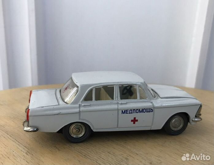 Модель 1 43 СССР Москвич 408 А1 Медпомощь