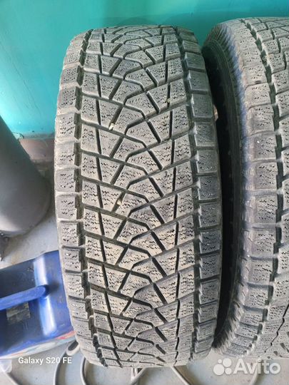 Bridgestone Blizzak DM-Z3 285/75 R16