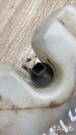 Бачок Омывателя Рено Логан 1