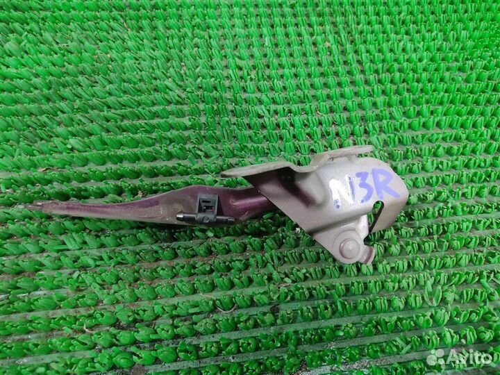 Петля капота правая Mazda 3 (BK) 2007