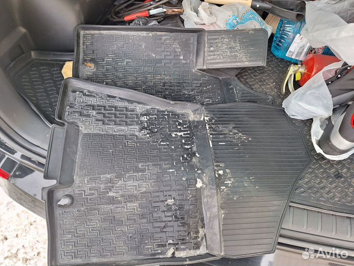 Продам коврики хендай туксон