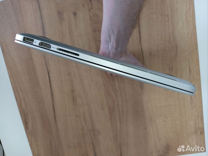 Apple MacBook pro 2012 A1425 retina