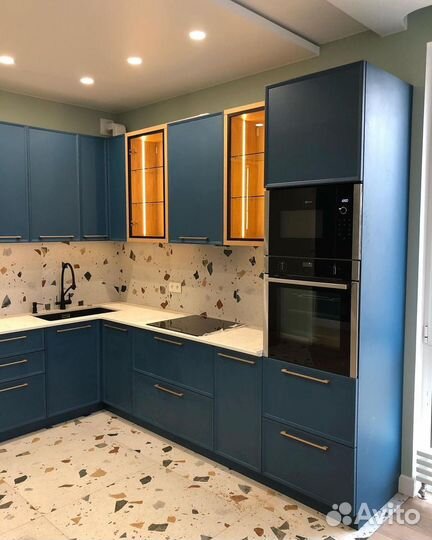 Кухонный гарнитур на заказ. В любом стиле