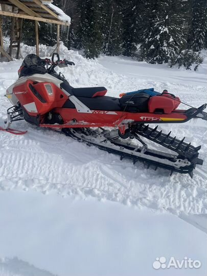 BRP Ski-Doo Summit