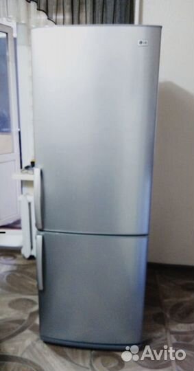 Холодильник lg