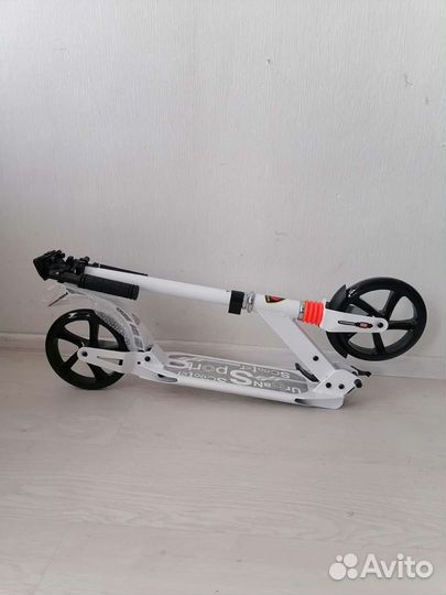 Двухколёсный самокат до 100кг Scooter Urban белый