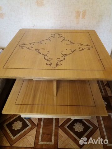 Стол/подставка