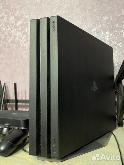 Sony Playstation 4 PRO 9.00 + Game Drive 4 Tb