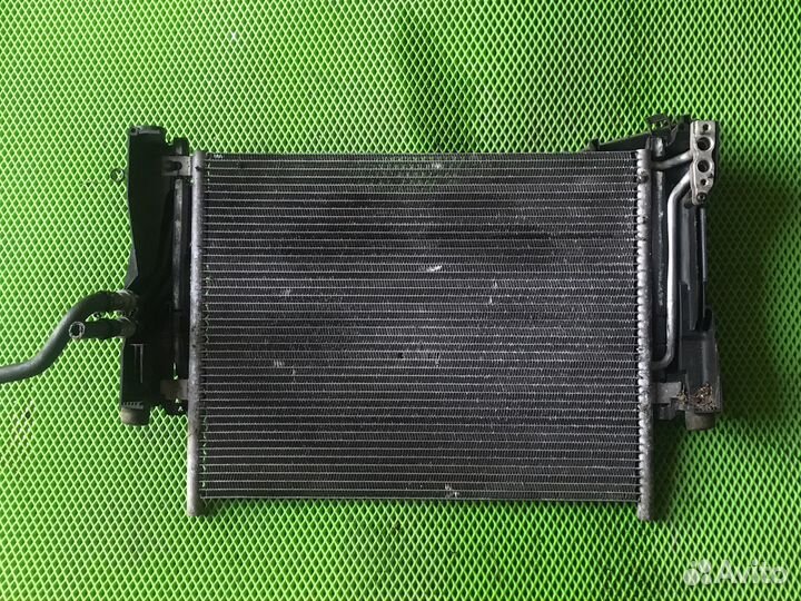Радиатор кондиционера BMW