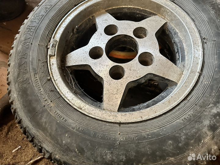 КШЗ К-158 205/70 R14