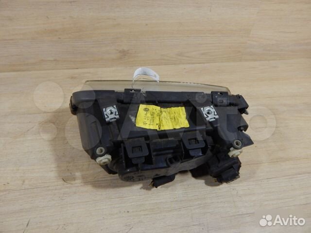 Фара передняя правая Audi A3