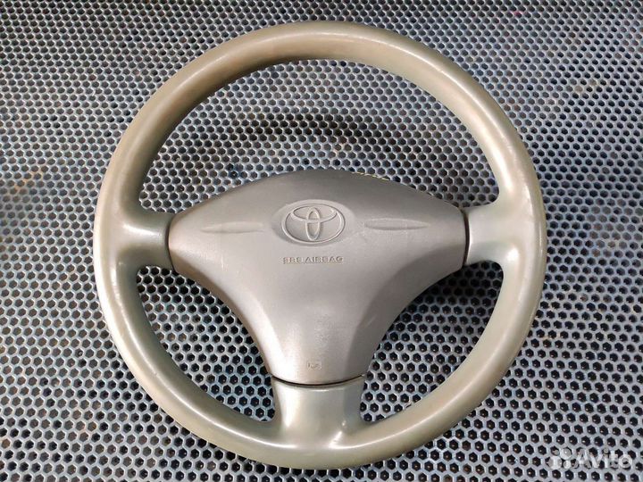 Руль Toyota Yaris Funcargo