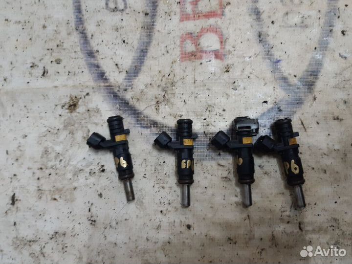 Форсунка топливная Citroen C5