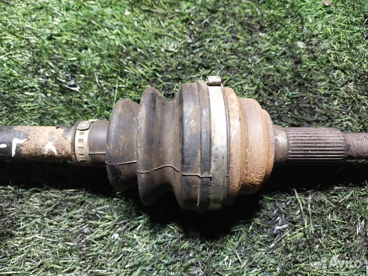 Привод передний левый Opel Astra G