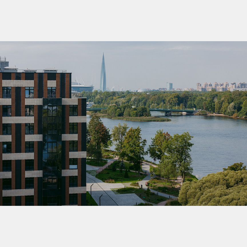 3-к. квартира, 158,2 м², 2/8 эт.