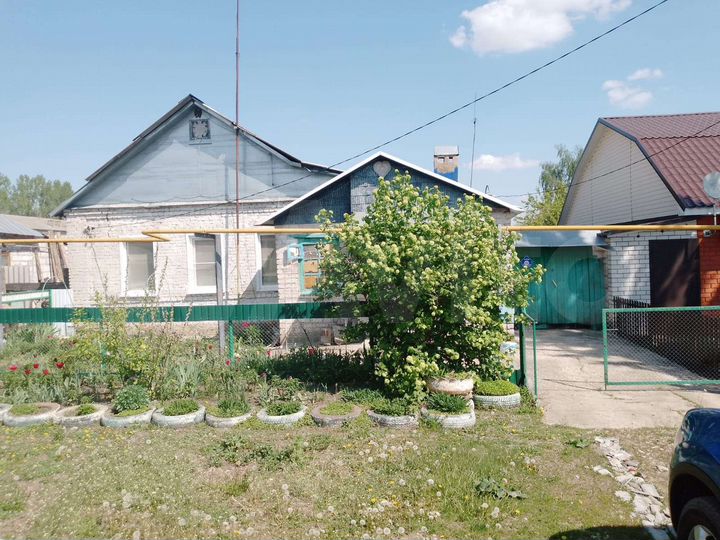 Дом 61,9 м² на участке 10 сот.