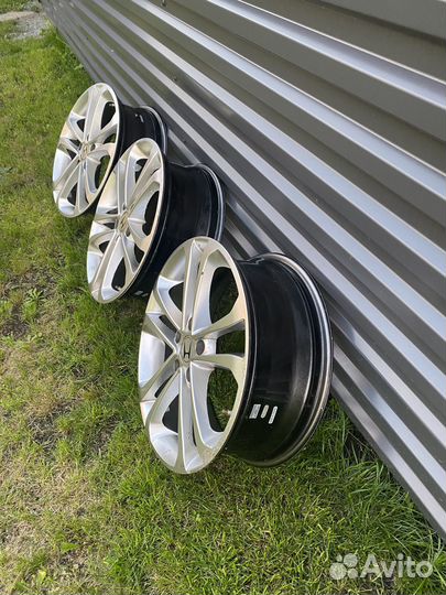 Продам диски r18