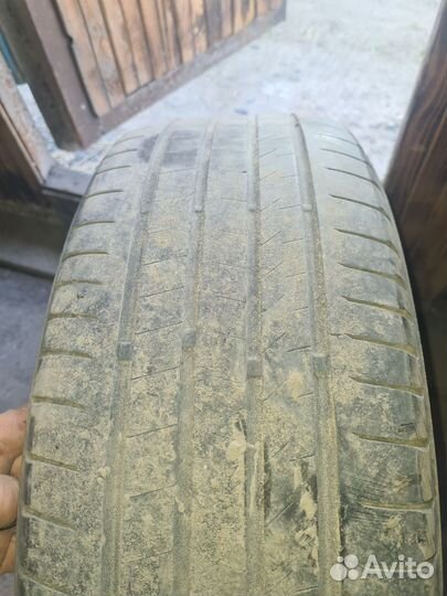 Bridgestone Alenza 001 225/65 R17 102H