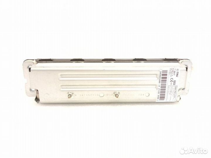 Подушка безопасности в колени Mercedes-Benz